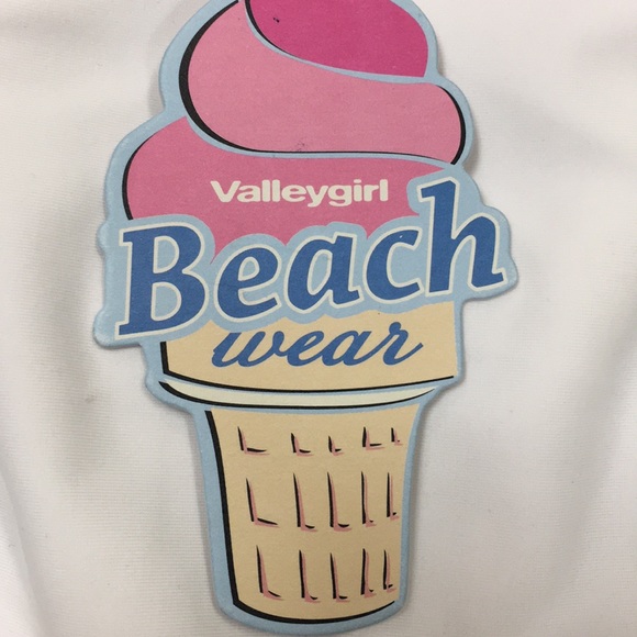 Valleygirl Beach wear - Picture 4 of 5
